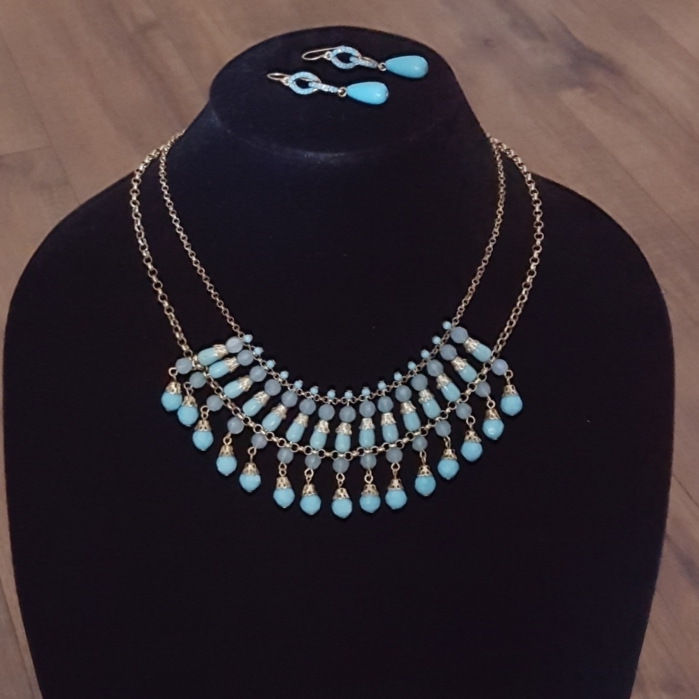 Vintage - 70's Blue‎ Bead & Gold Statement Set